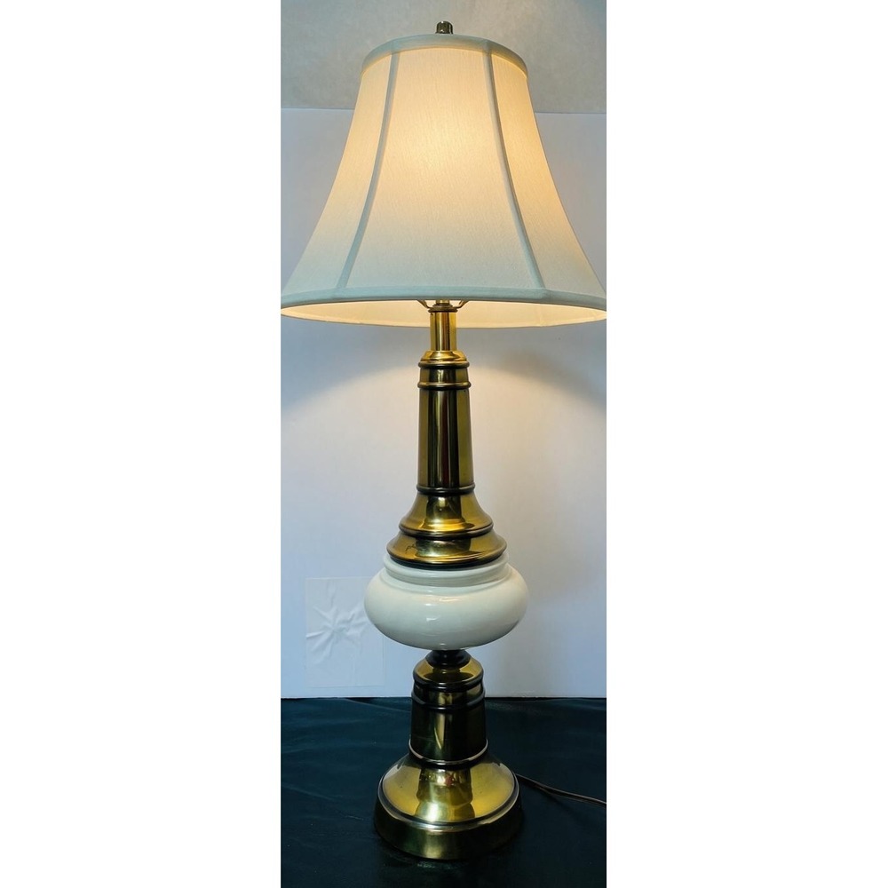 Vintage Brass Cream Ceramic Table Lamp Stiffel Style Tested Hollywood Regency